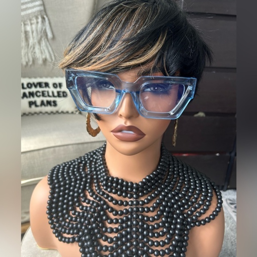 ✨NEW Stylish Blue Oversized Glasses